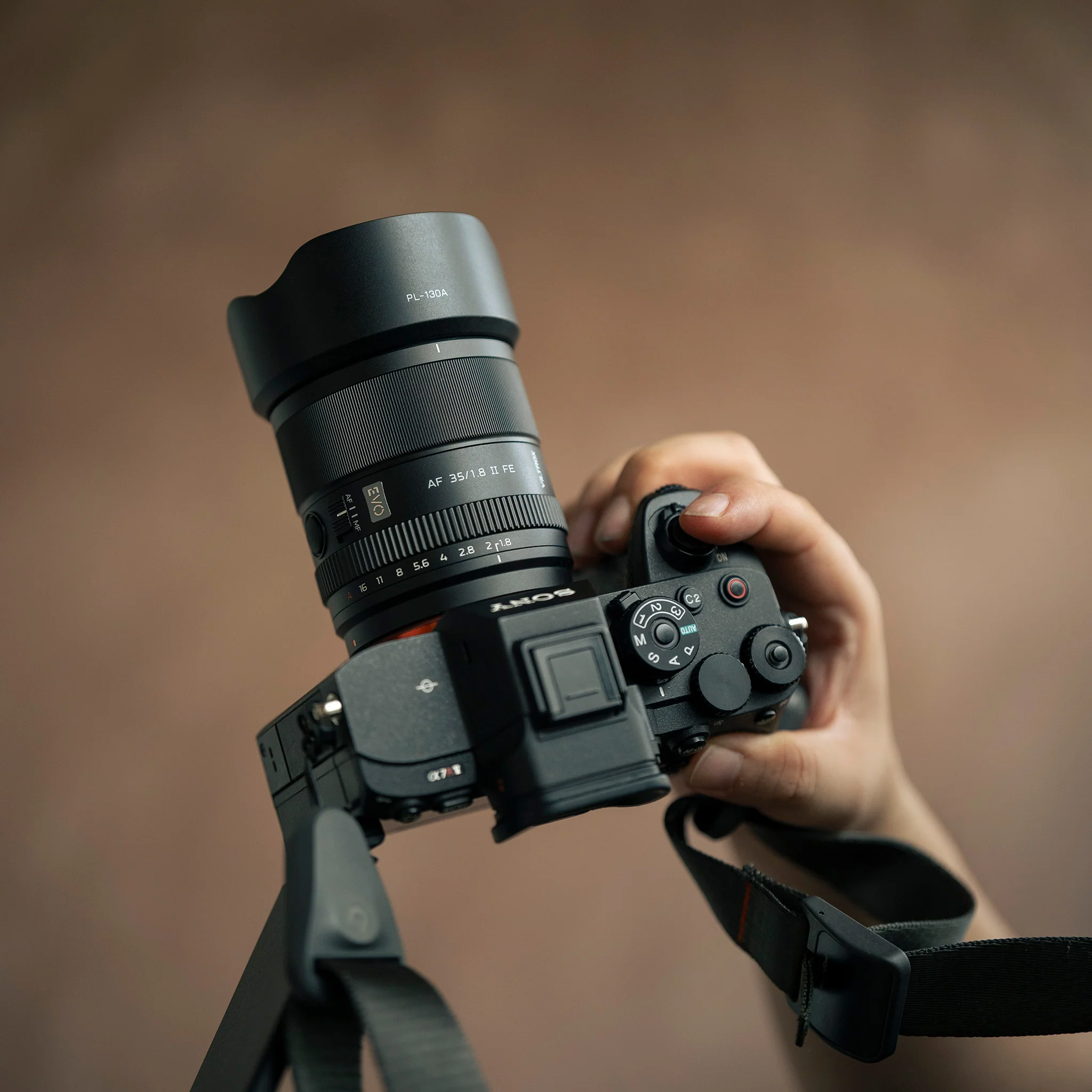 Viltrox AF 35mm F1.8 EVO Full- Frame Lens for Sony E-Mount - Image 5