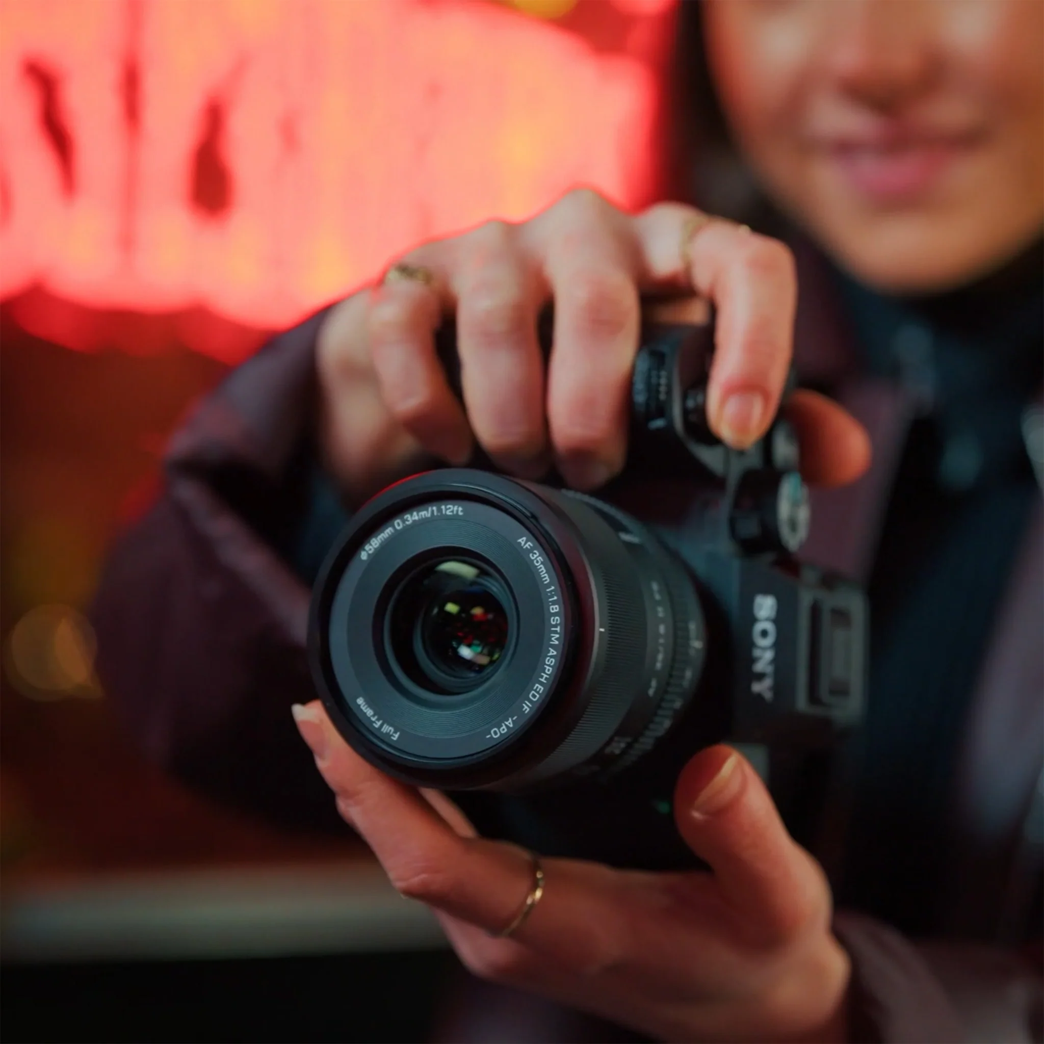 Viltrox AF 55mm F1.8 EVO Full- Frame Lens for Sony E-Mount - Image 4