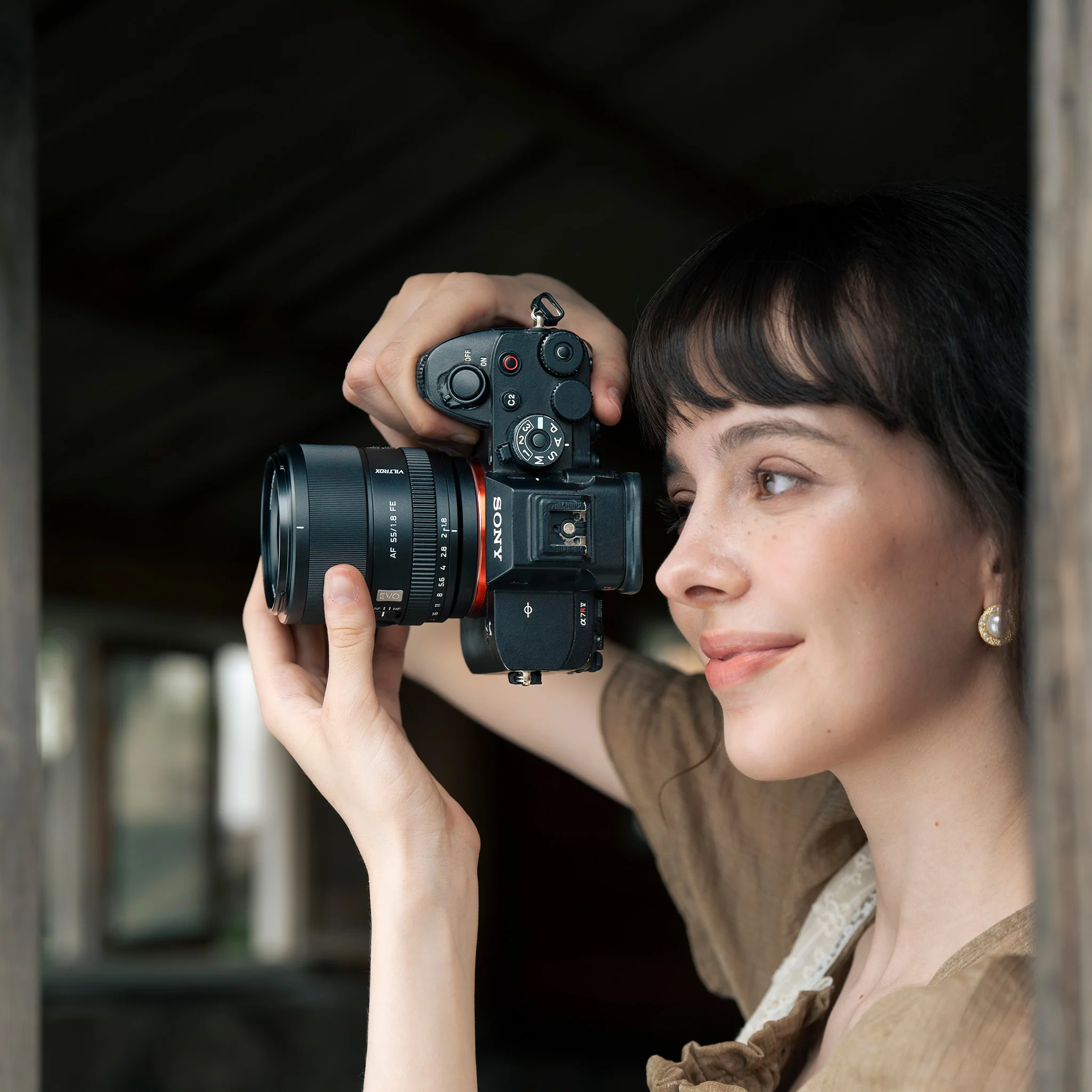 Viltrox AF 55mm F1.8 EVO Full- Frame Lens for Sony E-Mount - Image 5